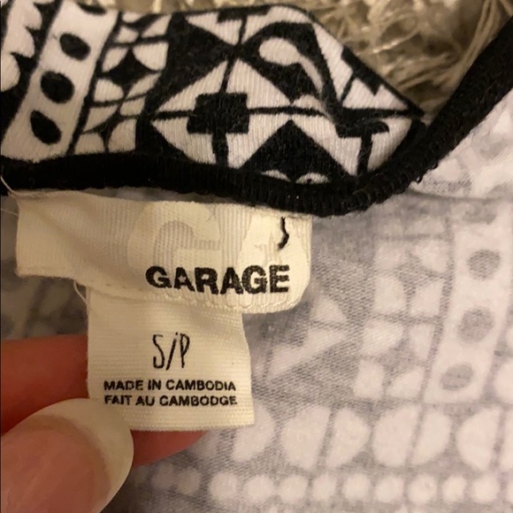 Garage halter crop top - Picture 3 of 3